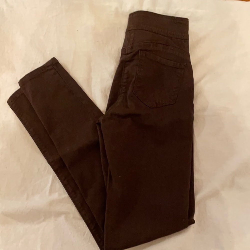 Brown leggings